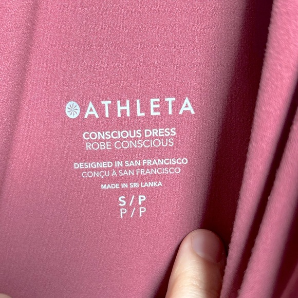 Athleta Conscious Dress - Picture 4 of 4